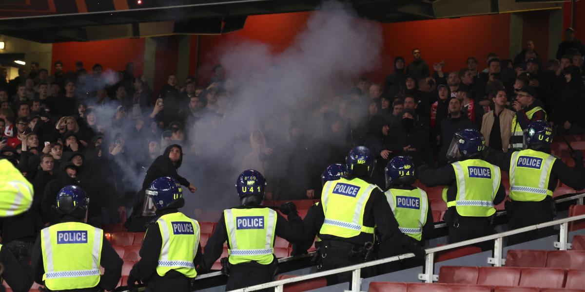 Dura sanción de la UEFA al PSV