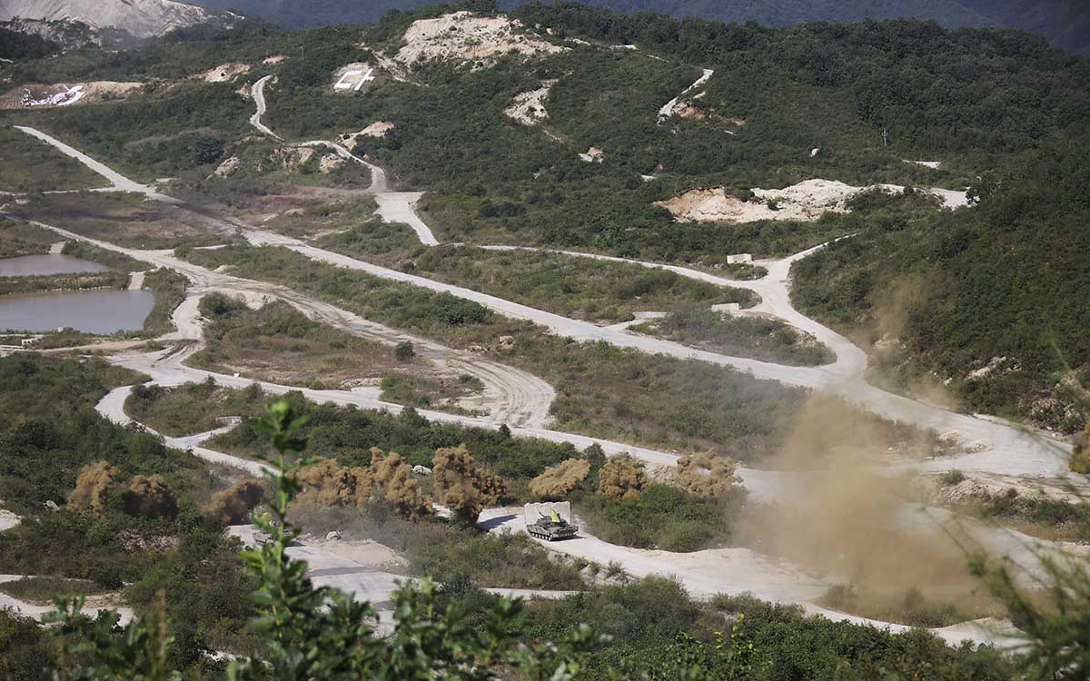 EU y Corea del Sur realizan maniobras de bombardeo de precisión tras misil lanzado por Corea del Norte