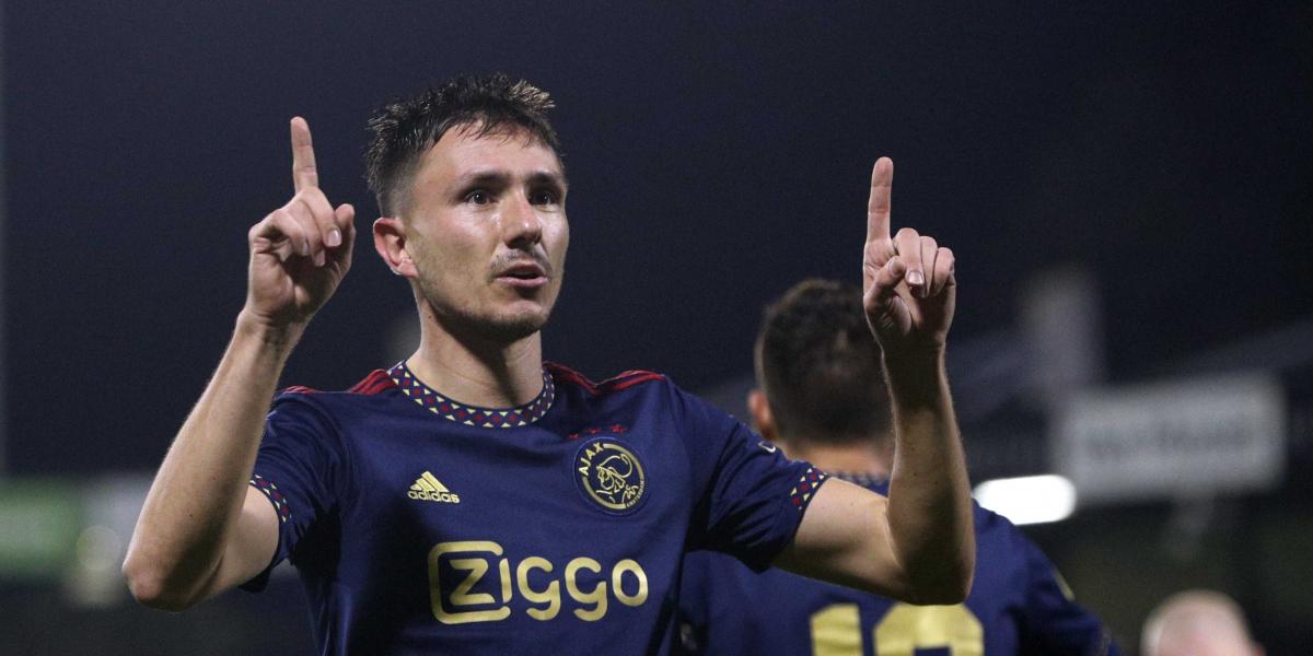 El Ajax consolida su dominio con otra goleada