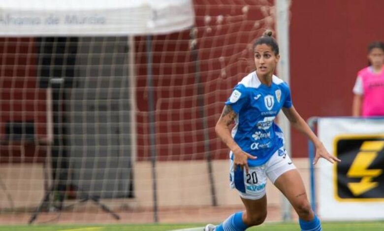 El Alhama pierde varios meses a Lucía Ramírez por grave lesión de rodilla