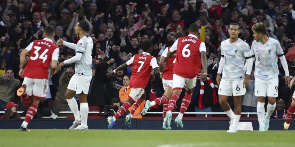 El Arsenal golpea más fuerte y agrava la crisis del Liverpool