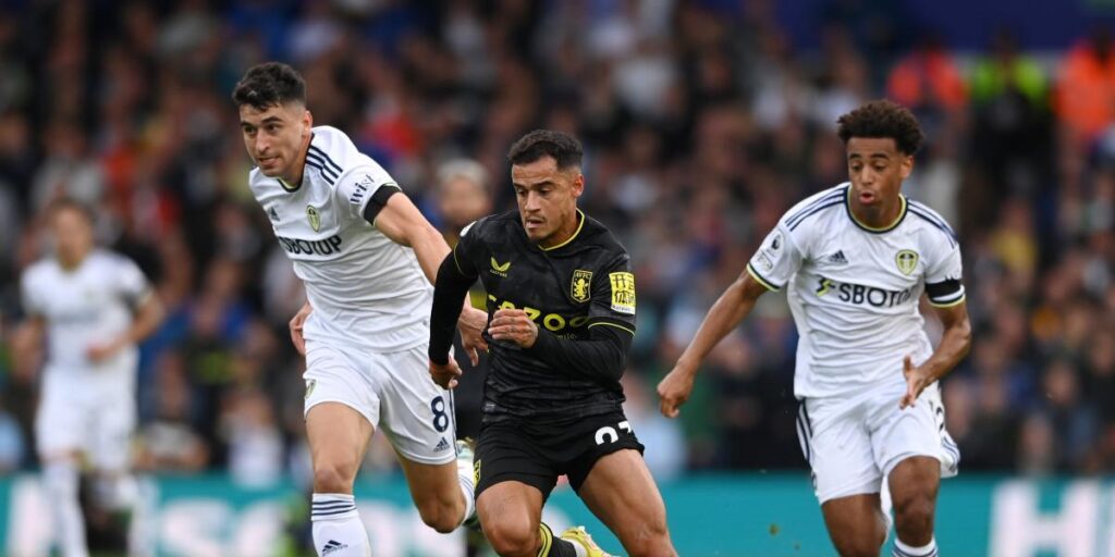 El Aston Villa, sin pólvora, perdona al Leeds