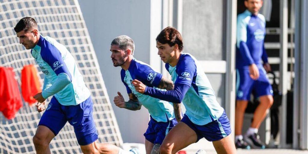 El Atlético comenzó a preparar la cita de San Mamés, con bajas