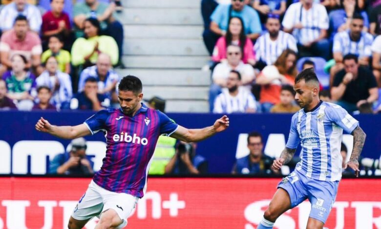 El Eibar deja colista al Málaga