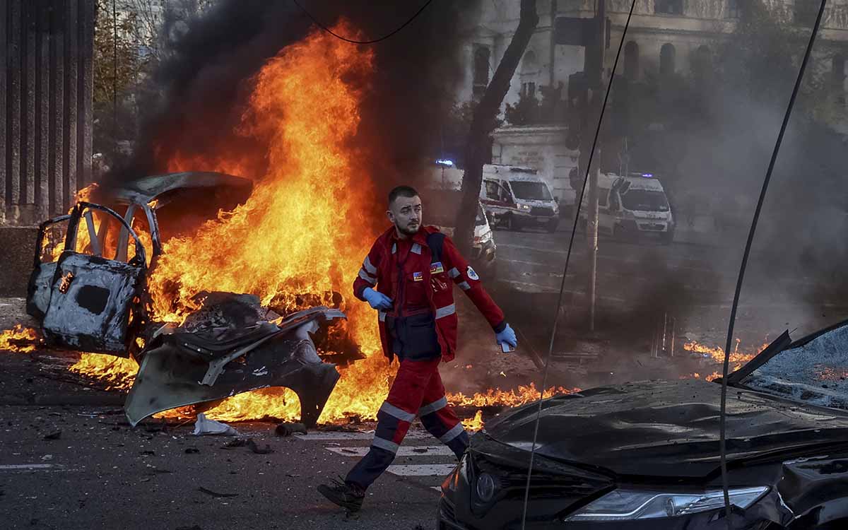 El G7 se reunirá de urgencia tras los ataques rusos a varias ciudades de Ucrania