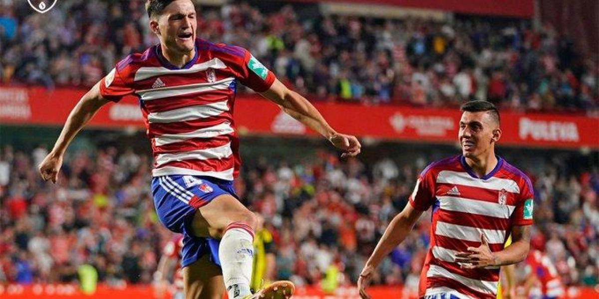 El Granada cumple en casa ante el Zaragoza