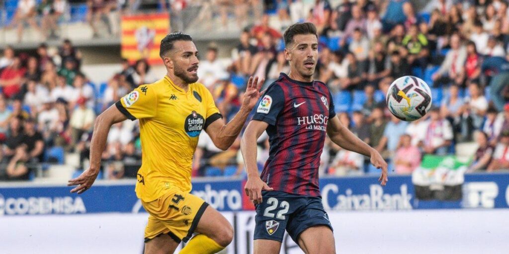 El Lugo frena al Huesca en El Alcoraz