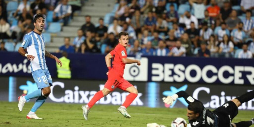 El Málaga, con diez bajas, sólo dispone de 15 jugadores profesionales