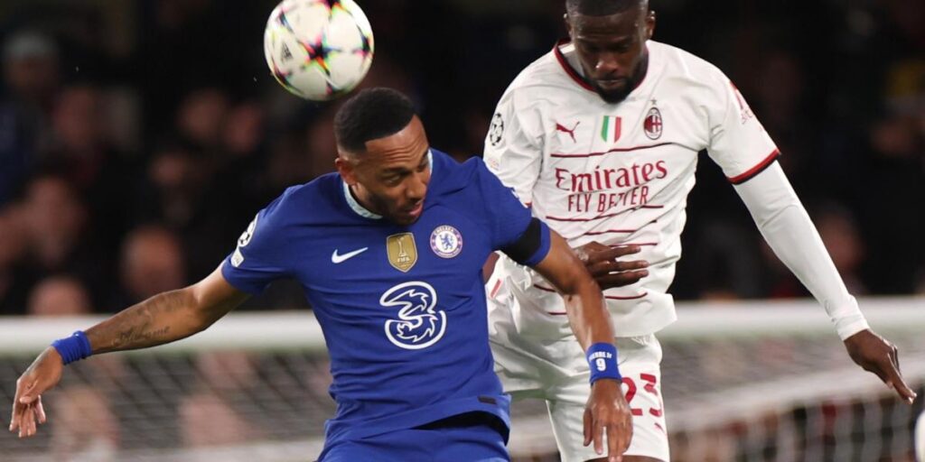 El Milan recibe al Chelsea con ánimo de revancha