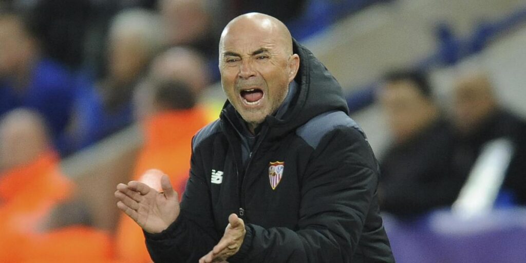 El Sevilla pone rumbo a Dortmund