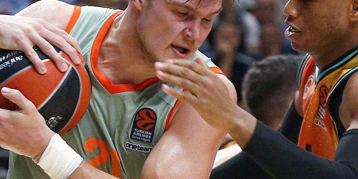 El cubano Rivero sufre una rotura muscular y será baja varios partidos