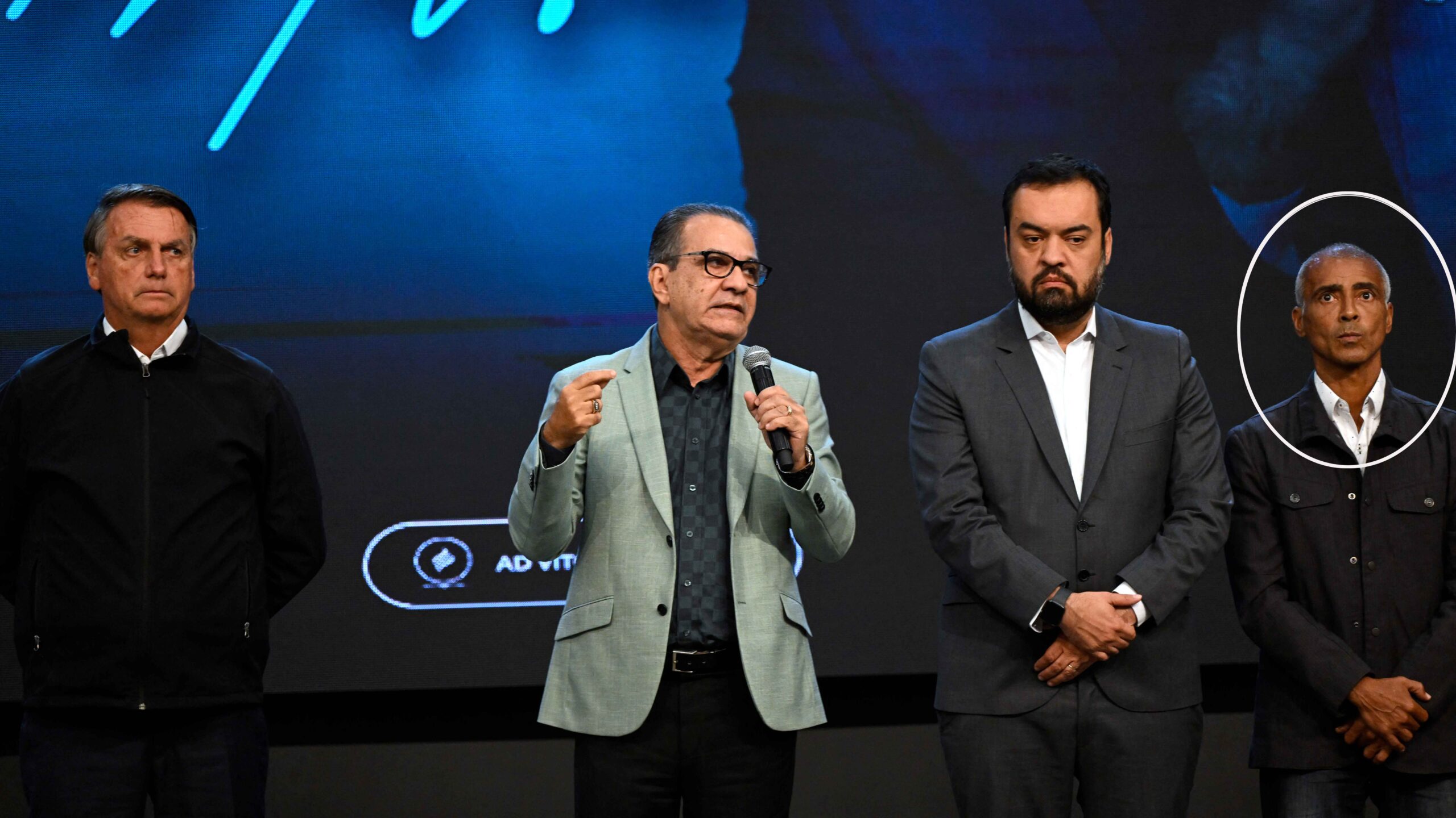 El exfutbolista Romário es reelegido como senador por el partido de Bolsonaro