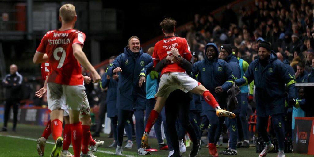 El final de absoluta locura en Inglaterra: ¡Qué cantidad de goles!