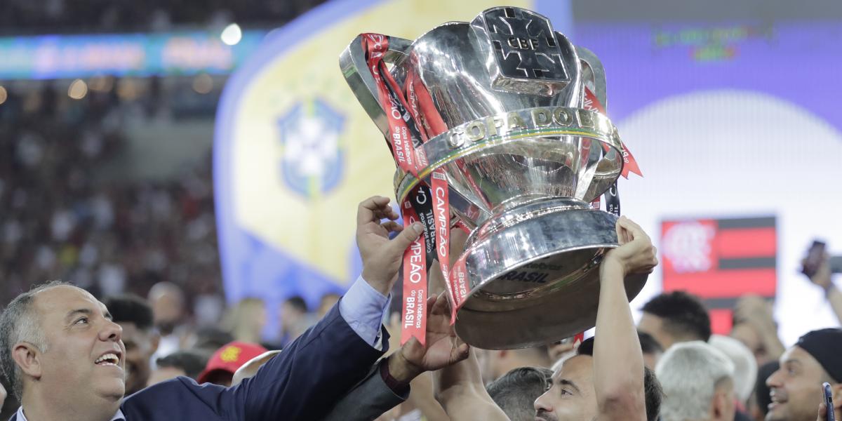 El gesto del ex rojiblanco Diego Ribas que encandila en redes