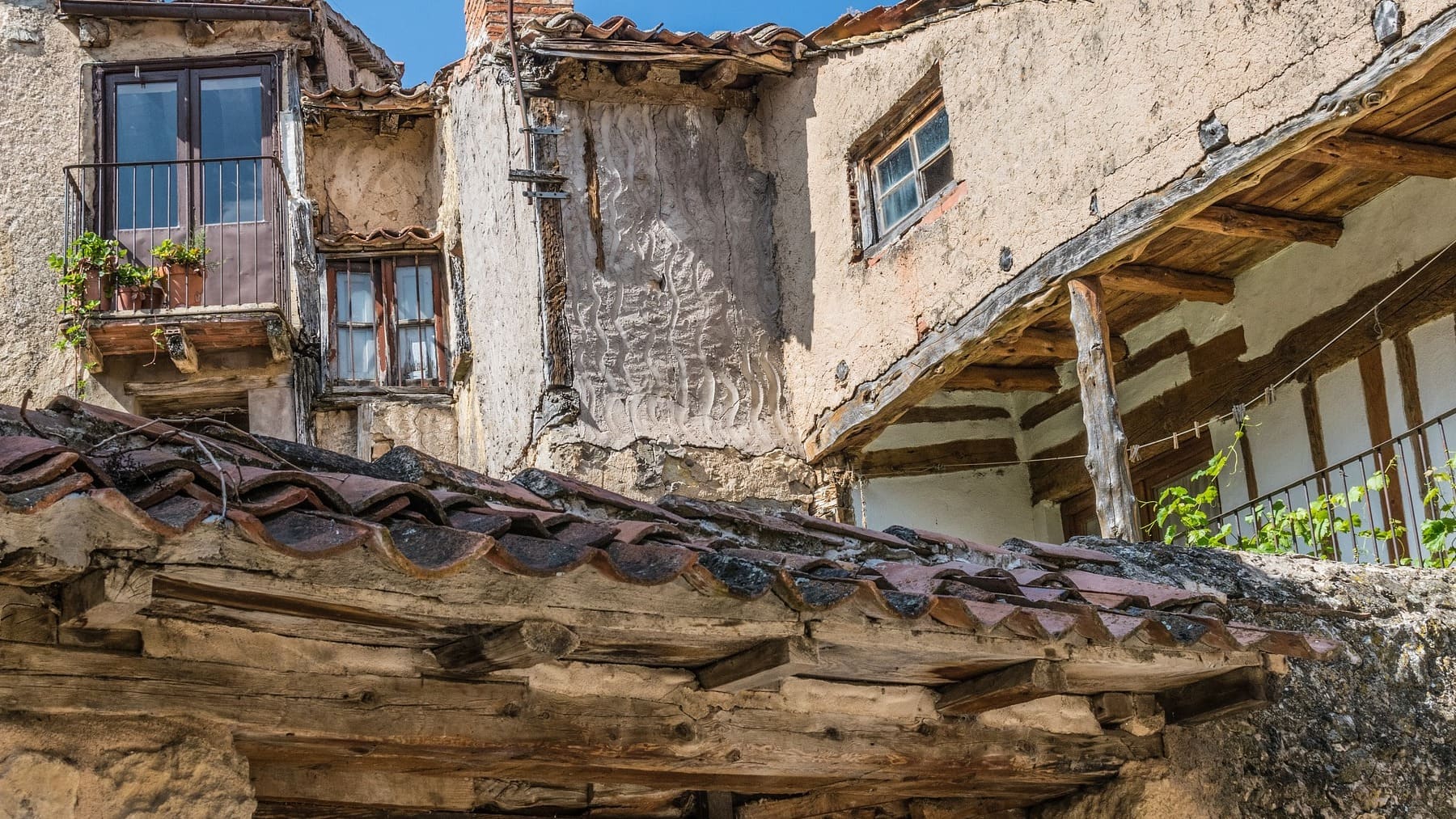El idílico pueblo de la Sierra de Madrid para disfrutar de la naturaleza este otoño