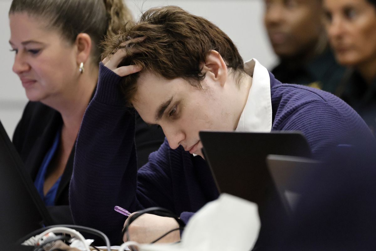 El jurado recomienda cadena perpetua para el autor de la matanza de Parkland