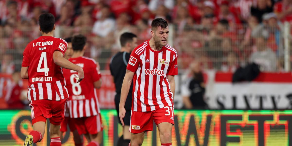 El sorprendente Union Berlin se sigue aferrando al liderato en el 97'