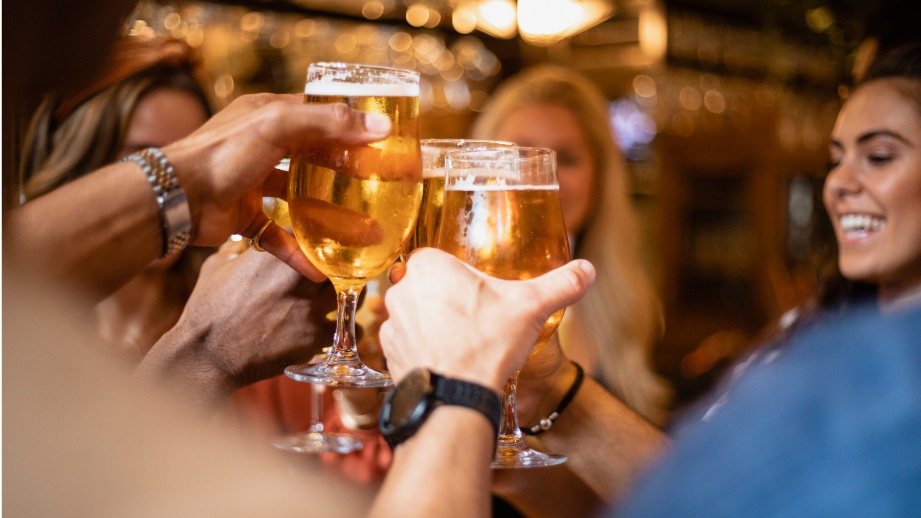 El truco mágico para beber toda la cerveza que quieras sin que te engorde