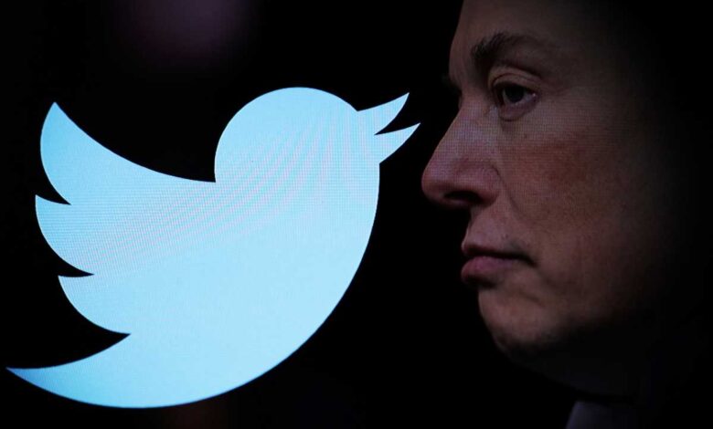 Elon Musk toma el control de Twitter y despide a sus altos directivos