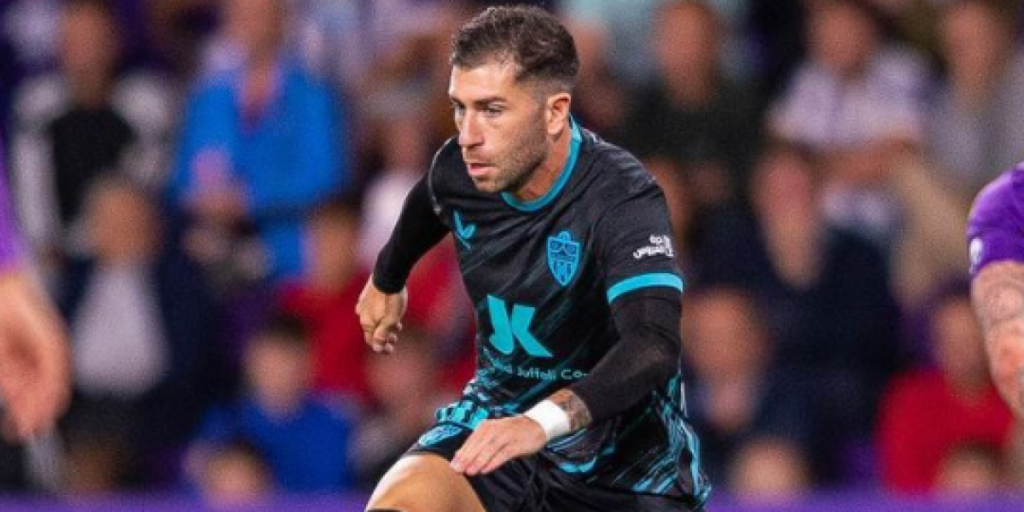 Embarba, en su mejor momento desde que llegó al Almería