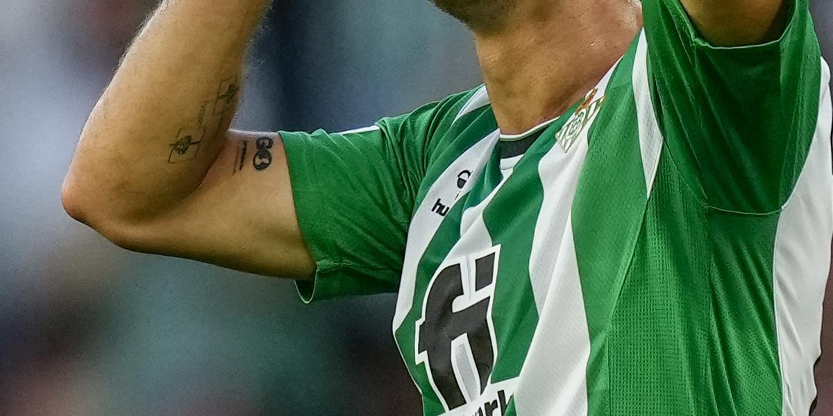 Empate de oro ante la Roma que clasifica al Betis