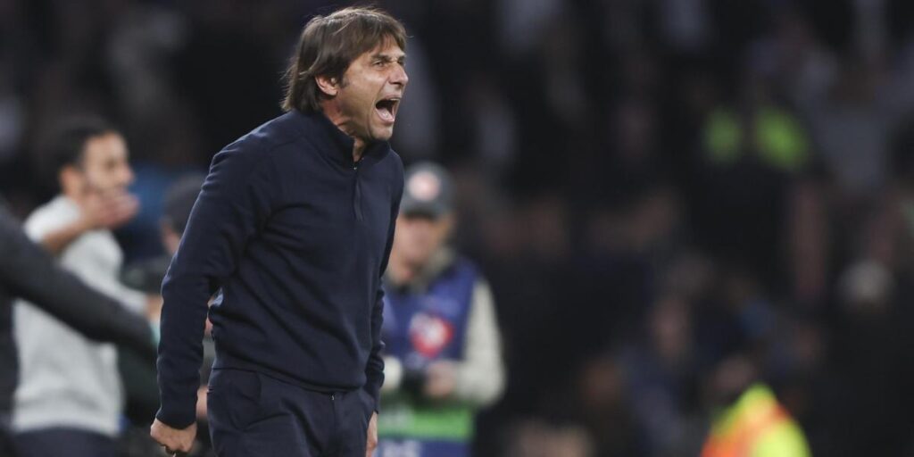 Expulsión, 'rajada' y plantón de Conte a los periodistas