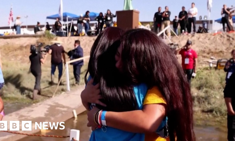 Familias reunidas en la frontera México-Estados Unidos