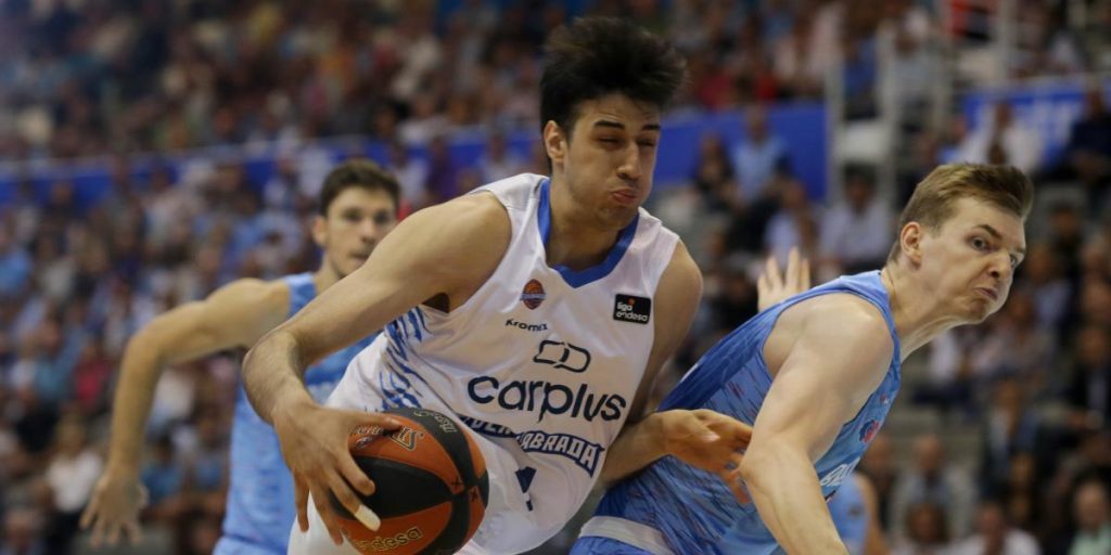 Fernández: "Preparamos el partido del Barça con la única idea de ganarlo"