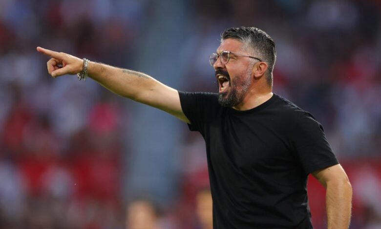 Gattuso no piensa en el Barça pero sí en el tobillo de Cavani