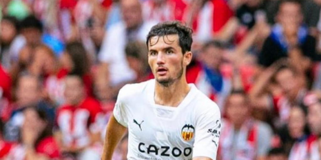 Guillamón renueva hasta 2026