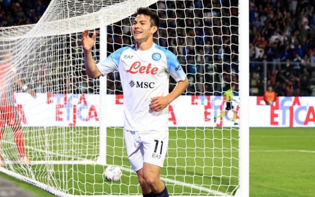 Hace 'Chucky' una diablura en la victoria del Napoli | Video