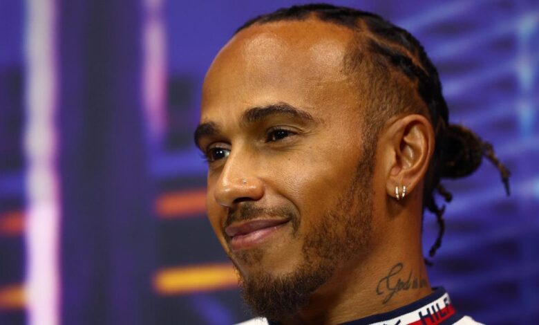 Hamilton la vuelve a liar