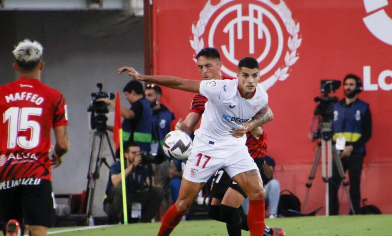 Horario y dónde ver por TV el Sevilla - Valencia de LaLiga Santander