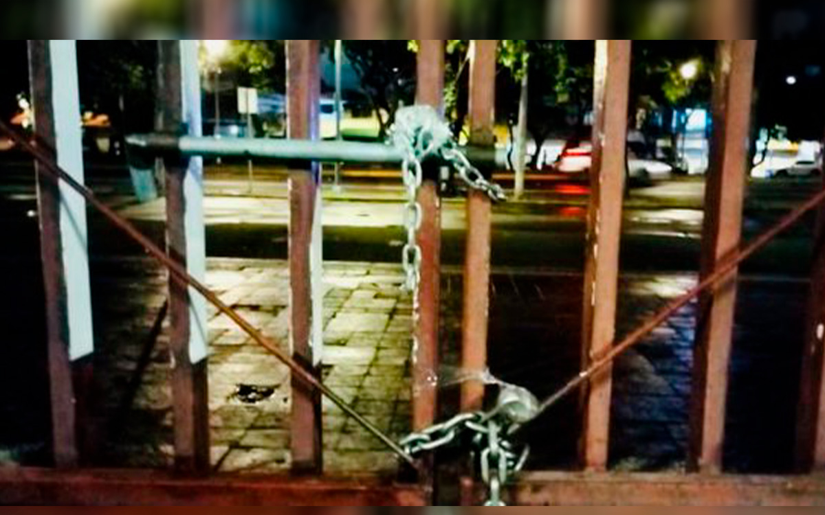 Impide IPN toma de biblioteca por estudiantes en Zacatenco