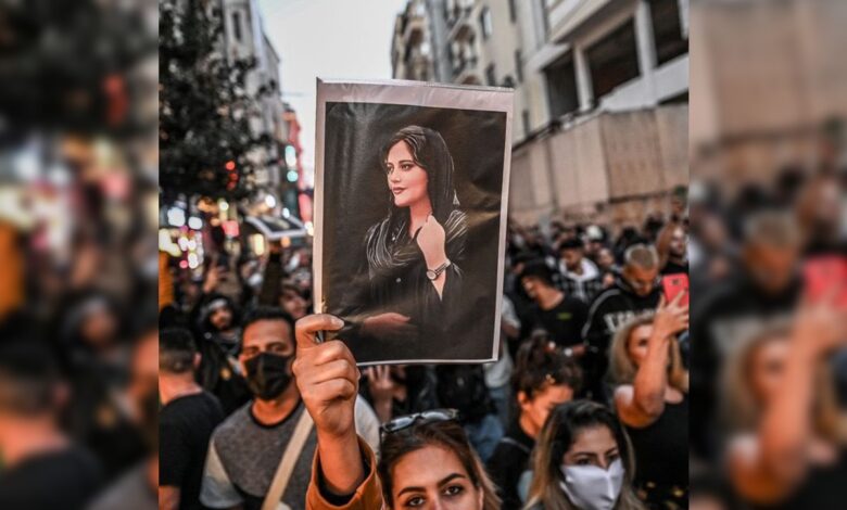 Inicia tercera semana de protestas en Irán por la muerte de Mahsa Amini