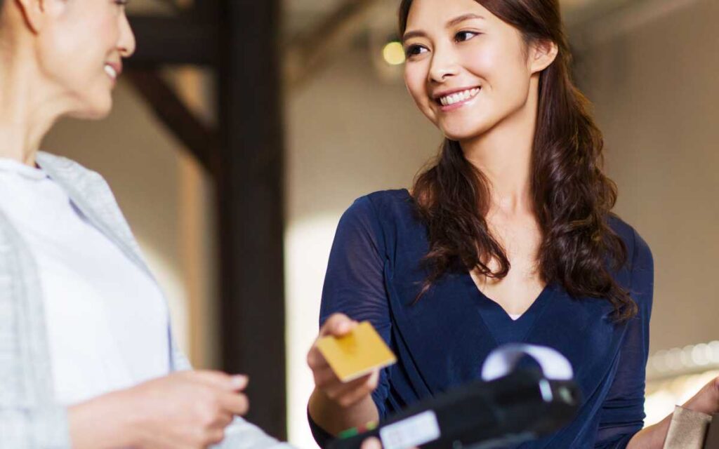 Investiga Cofece prácticas monopólicas en pagos a meses sin intereses