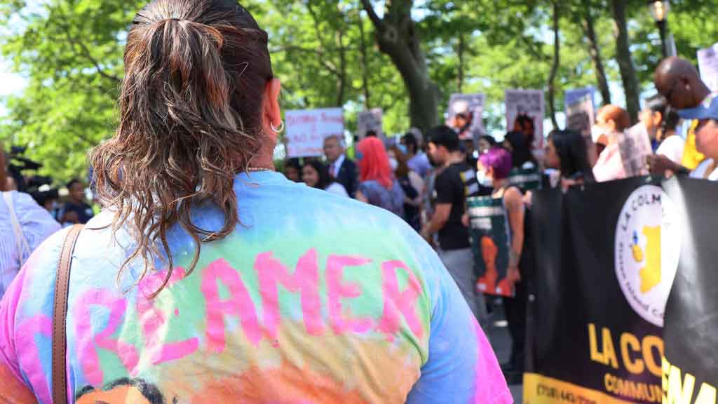 Juez que ilegalizó DACA se dispone nuevamente a decidir la suerte del programa