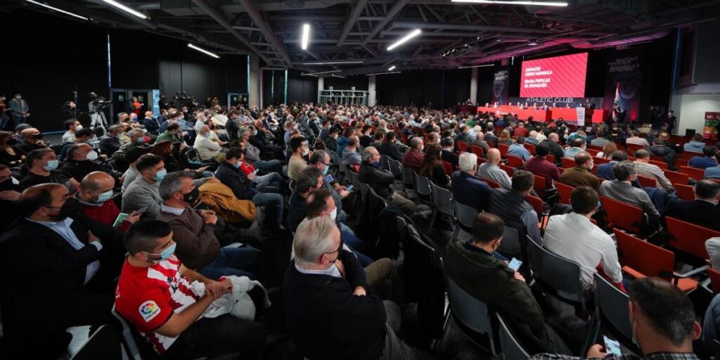 La Asamblea del Athletic asume las nuevas tecnologías