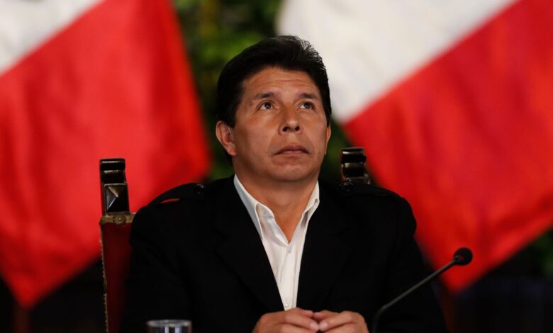 La Fiscalía de Perú denuncia al presidente Pedro Castillo y lo acusa de liderar una organización criminal