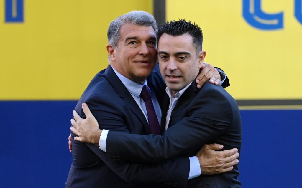 'La confianza en Xavi Hernández está intacta': Joan Laporta, presidente del Barcelona | Video