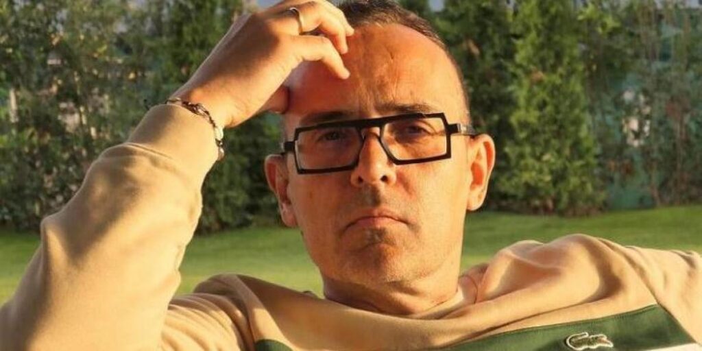 La frase que usa Risto Mejide para encontrar el amor en esta famosa app de citas