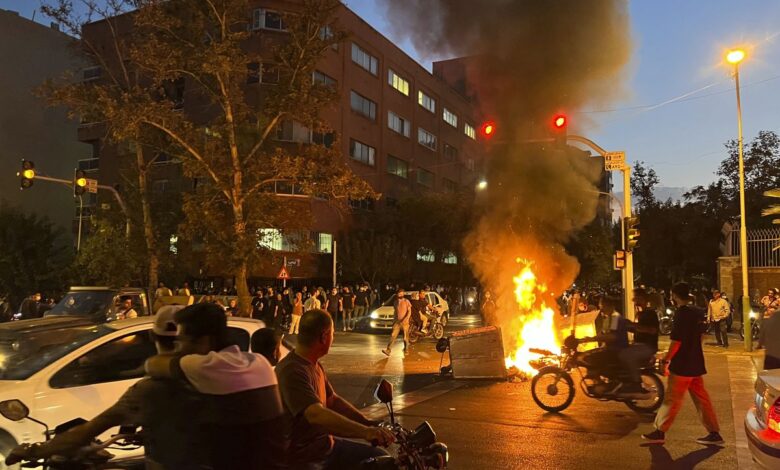 La justicia iraní procesa a 516 personas por participar en las protestas contra el régimen
