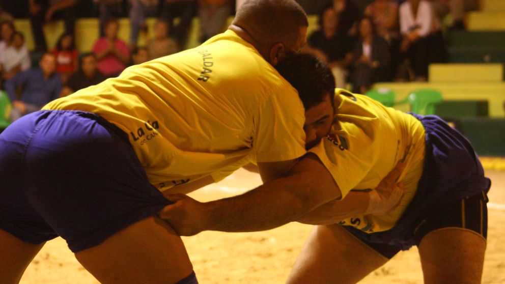 La lucha canaria y sus mañas