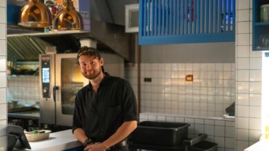 La plataforma SaaS klikit salva a las cocinas de los restaurantes del "infierno de las tabletas"