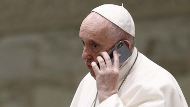 La pornografía también es un 'vicio' de sacerdotes y monjas: Papa Francisco