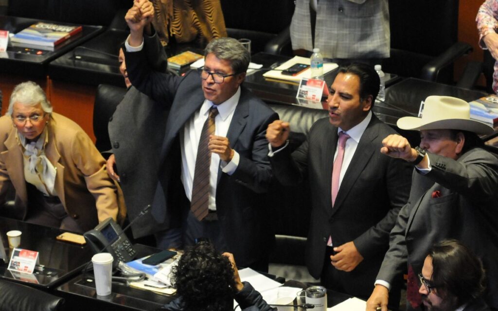 La próxima semana se discutirá en Senado dictamen de Ley de Ingresos: Monreal