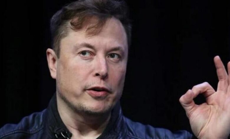 La última de Elon Musk: lanza un perfume y bromea con usar sus ventas para comprar Twitter