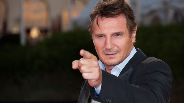 Liam Neeson podría protagonizar el reboot de ‘Agárralo como puedas’