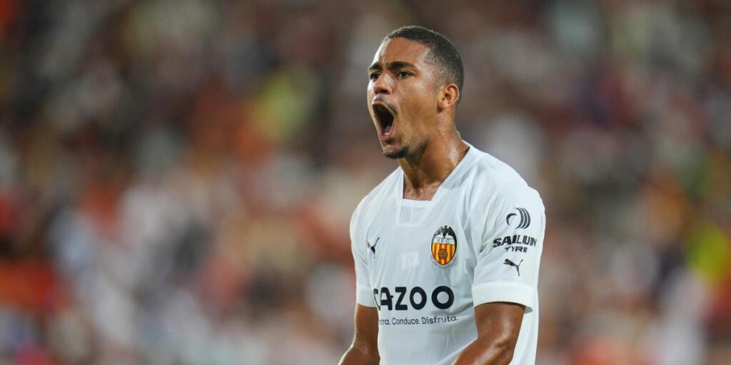 Lino: "El Barça es uno de los mejores equipos del mundo pero nos debe respetar"