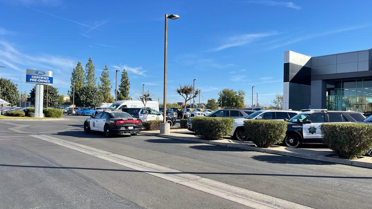 Lo apuñalan en su lugar de trabajo en Fresno